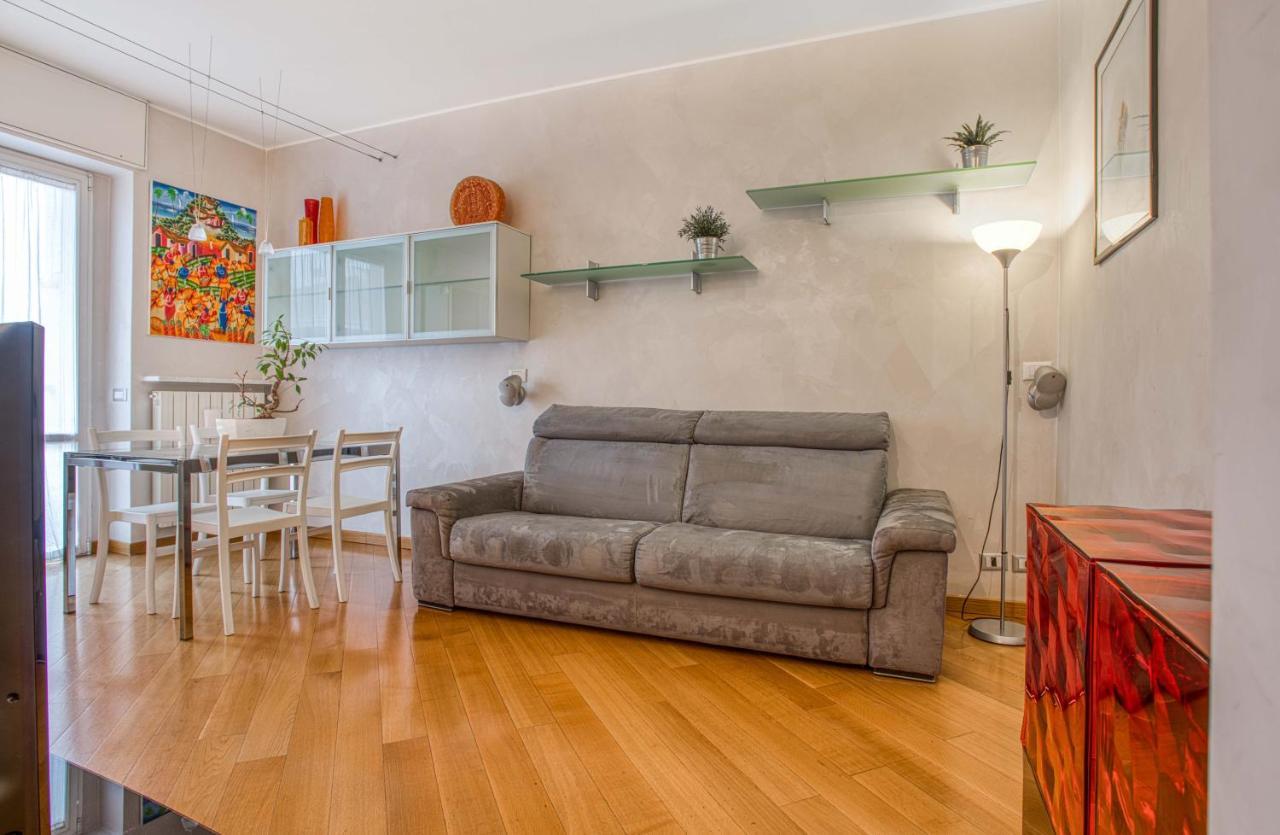 Apartament Joivy Vibrant Flat With Balcony Mediolan Zewnętrze zdjęcie