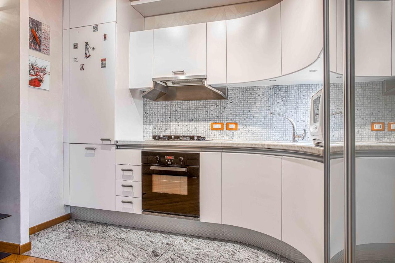 Apartament Joivy Vibrant Flat With Balcony Mediolan Zewnętrze zdjęcie